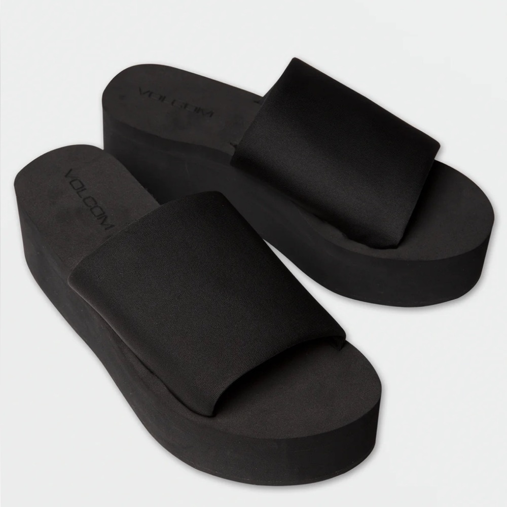 COPY - Volcom Black Platform Sandals Size 9